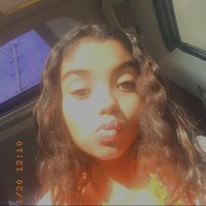 Meet your Posher, Sophia